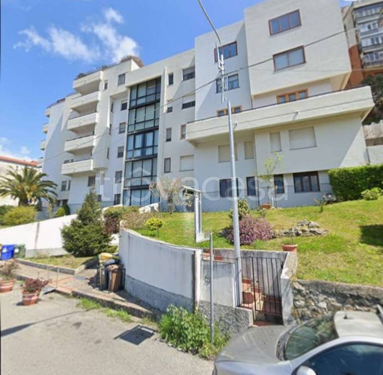 appartamento in vendita a Catanzaro in zona Pontepiccolo
