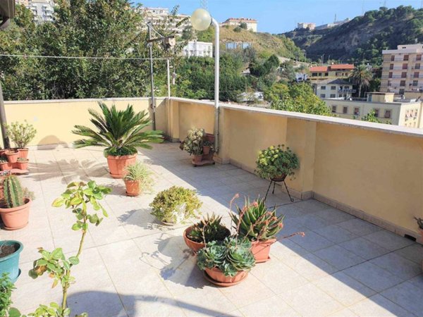 appartamento in vendita a Catanzaro in zona Pontepiccolo