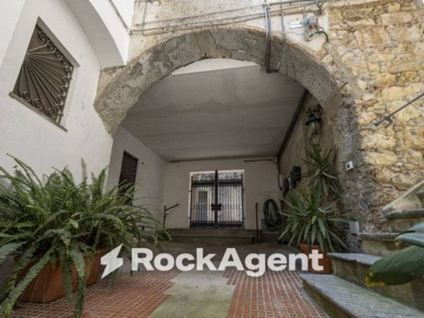 appartamento in vendita a Catanzaro in zona Centro Città