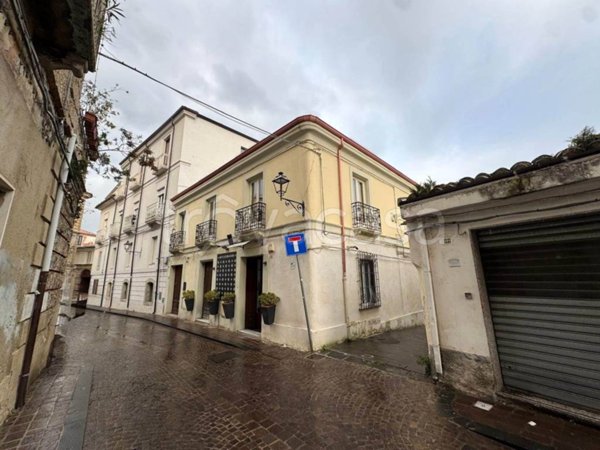 appartamento in vendita a Catanzaro in zona Centro Città