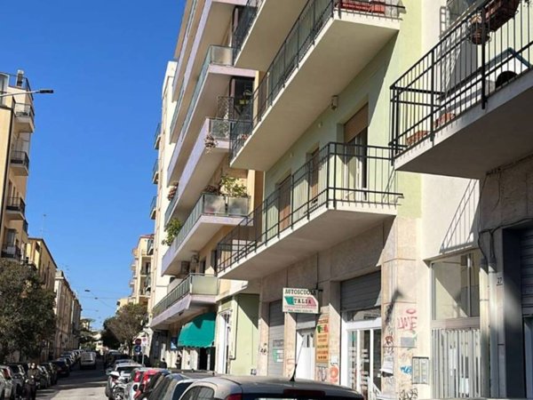 appartamento in vendita a Catanzaro in zona Centro Città