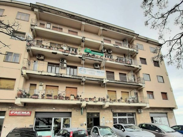 appartamento in vendita a Catanzaro in zona Gagliano