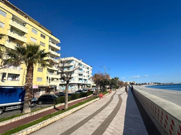 appartamento in vendita a Catanzaro in zona Catanzaro Lido