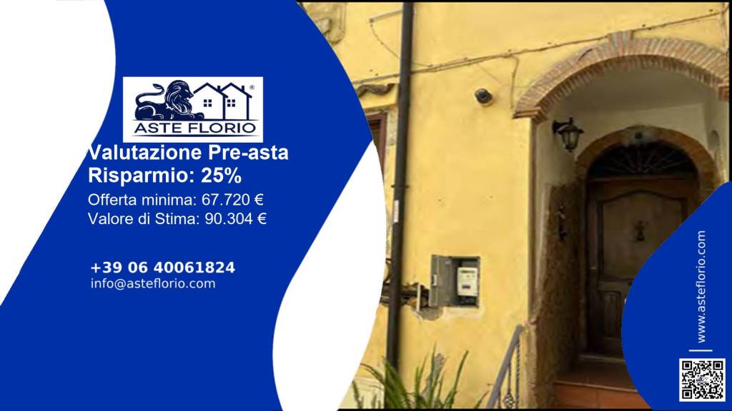 appartamento in vendita a Catanzaro in zona Gagliano