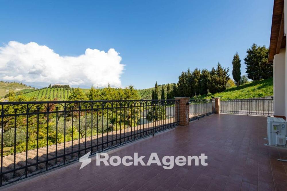 casa indipendente in vendita a Catanzaro