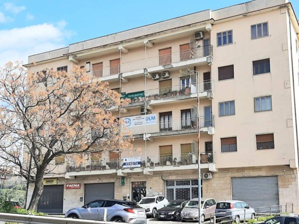 appartamento in vendita a Catanzaro in zona Mater Domini