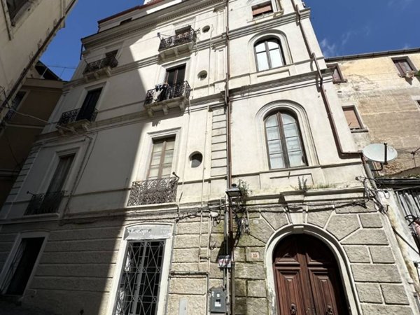 appartamento in vendita a Catanzaro in zona Centro Città