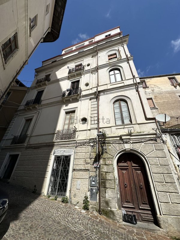 appartamento in vendita a Catanzaro in zona Centro Città