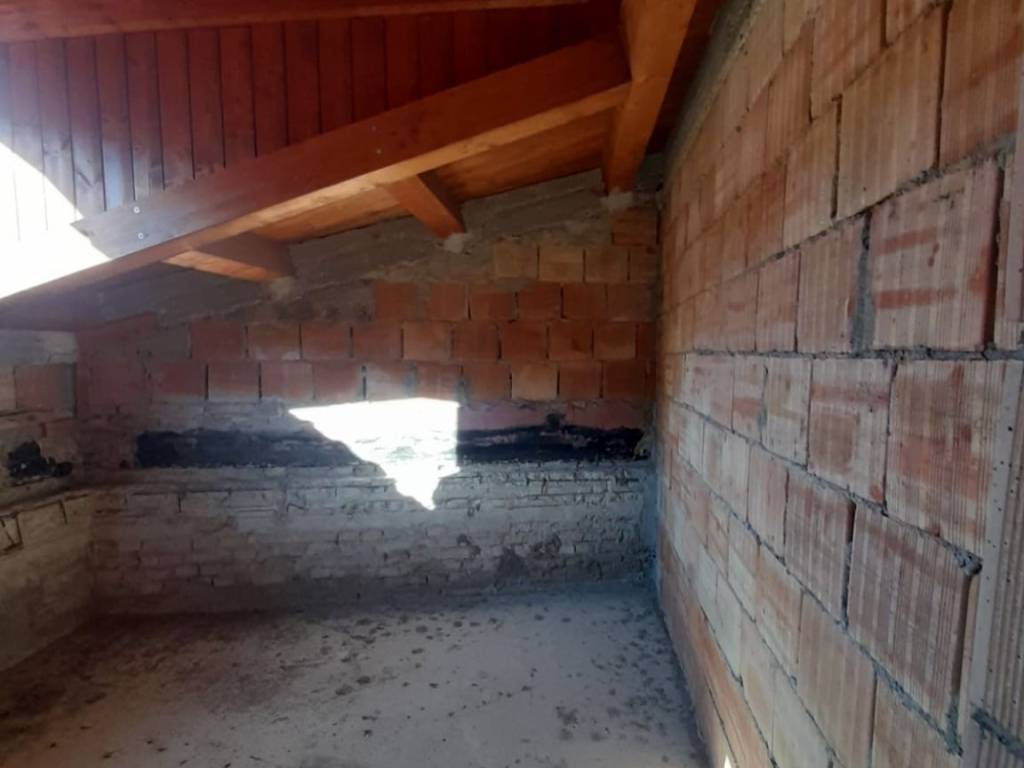 casa indipendente in vendita a Catanzaro in zona Santa Maria