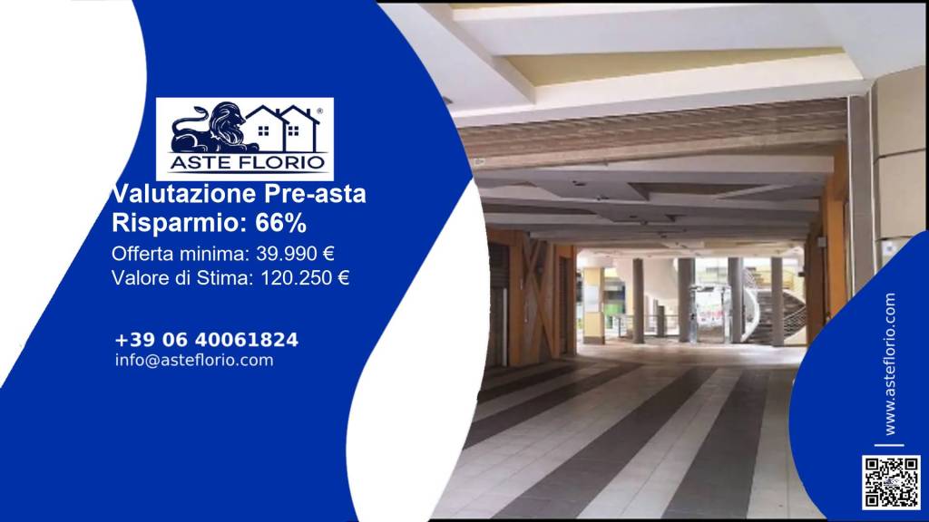 negozio in vendita a Catanzaro in zona Santa Maria