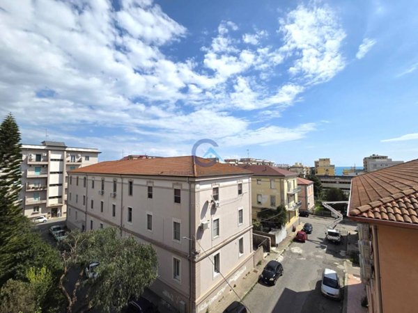 appartamento in vendita a Catanzaro in zona Catanzaro Lido