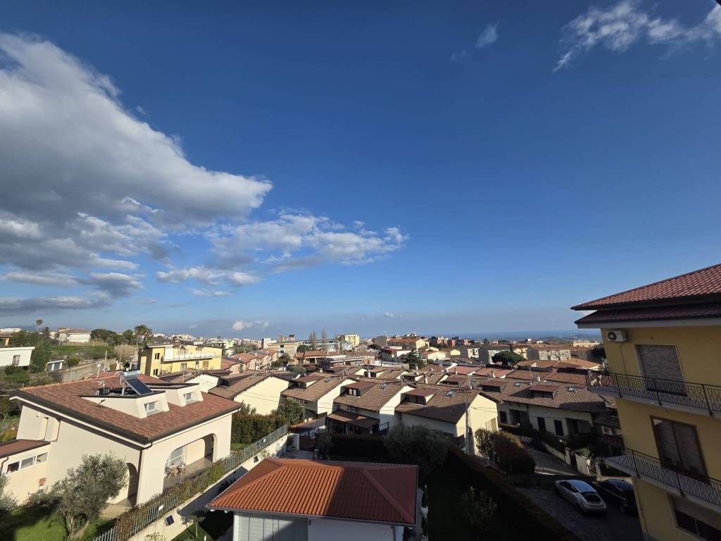 appartamento in vendita a Catanzaro in zona Mater Domini