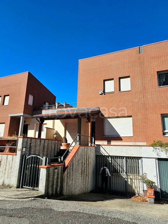 casa indipendente in vendita a Catanzaro in zona Gagliano