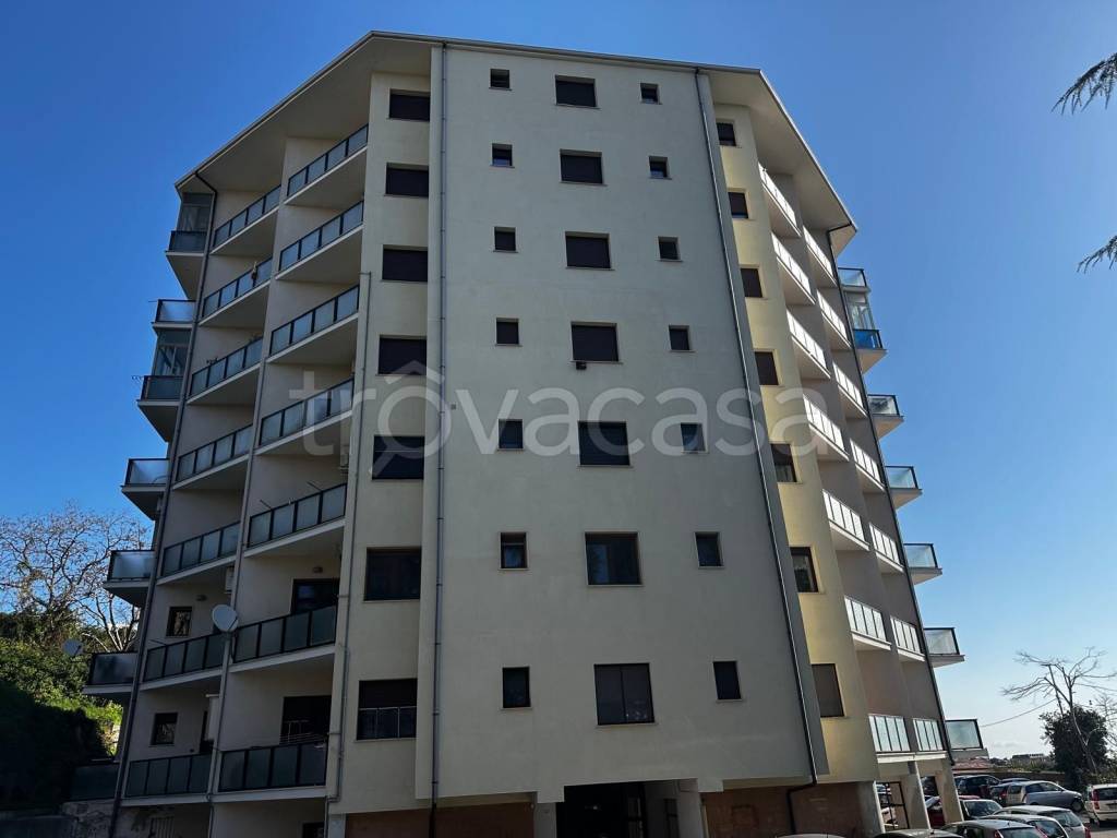 appartamento in vendita a Catanzaro in zona Pontepiccolo