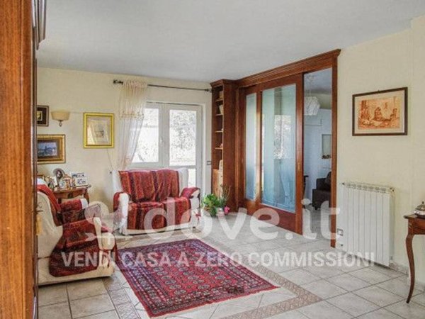 casa indipendente in vendita a Catanzaro in zona Centro Città