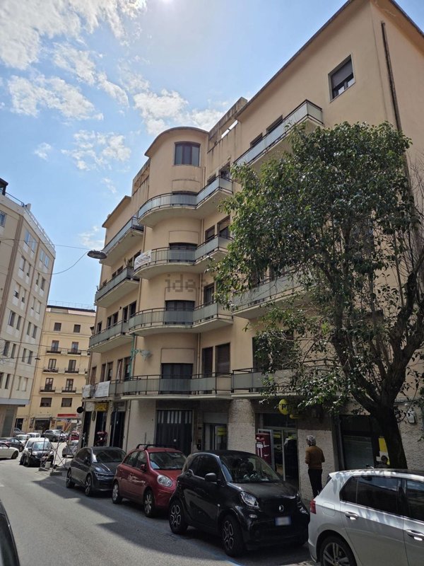 appartamento in vendita a Catanzaro in zona Centro Città