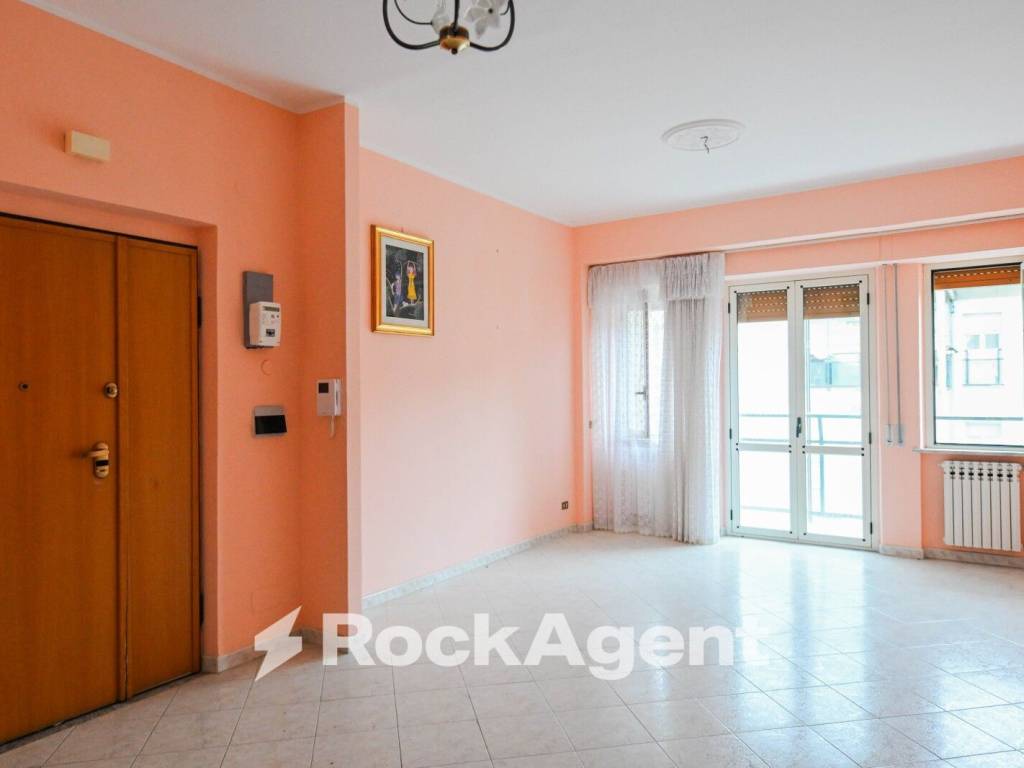 appartamento in vendita a Catanzaro in zona Gagliano