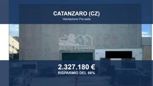 locale commerciale in vendita a Catanzaro in zona Siano