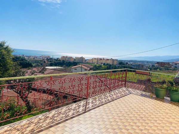 appartamento in vendita a Catanzaro in zona Catanzaro Lido