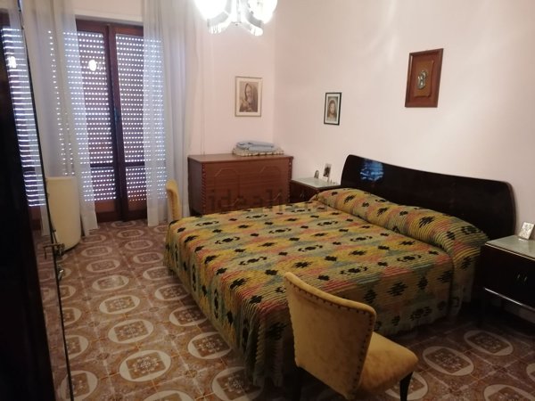 casa indipendente in vendita a Catanzaro in zona Pontegrande