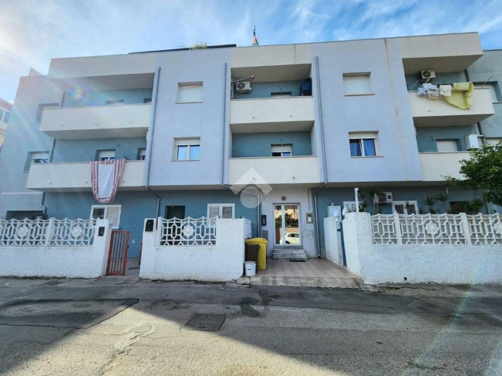 appartamento in vendita a Catanzaro in zona Catanzaro Lido