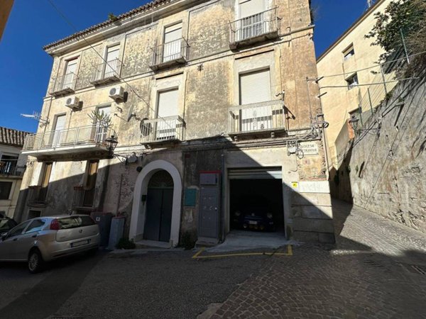 appartamento in vendita a Catanzaro in zona Centro Città
