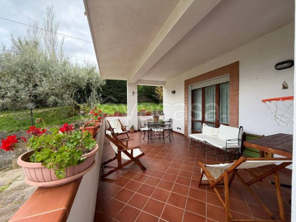 casa indipendente in vendita a Catanzaro in zona Centro Città