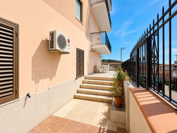 appartamento in vendita a Catanzaro in zona Catanzaro Lido