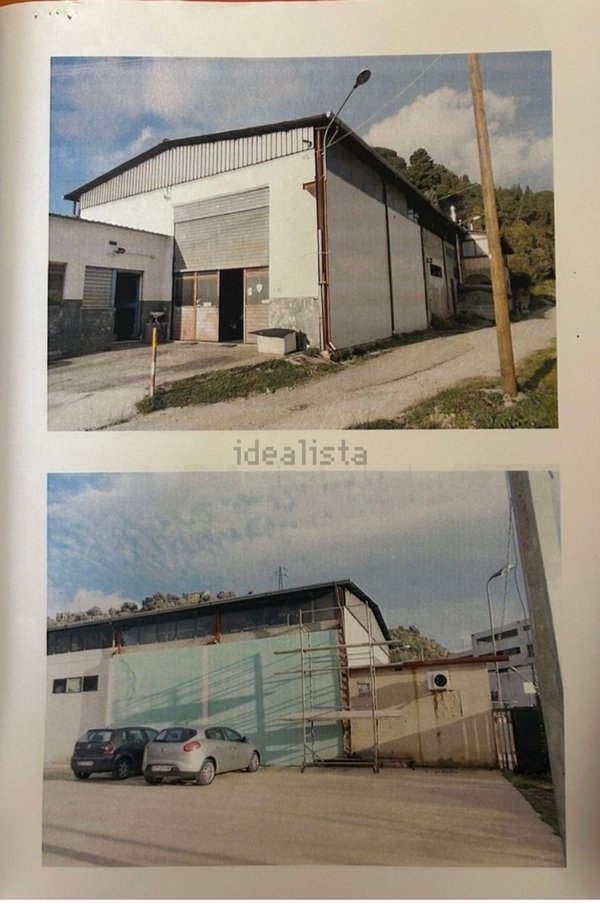 casa indipendente in vendita a Catanzaro in zona Centro Città