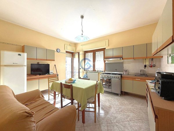 appartamento in vendita a Catanzaro in zona Catanzaro Lido