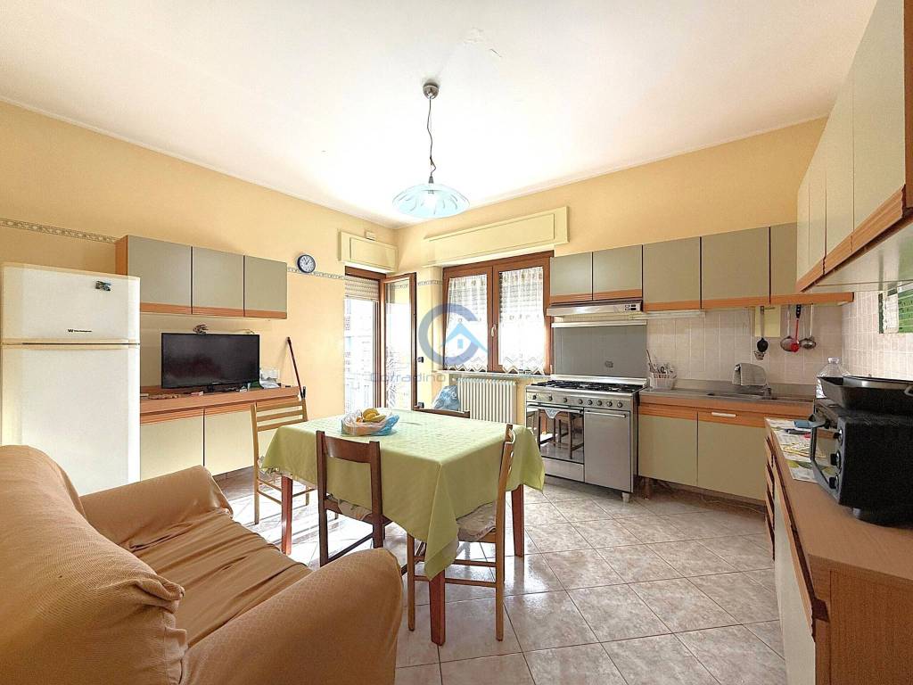 appartamento in vendita a Catanzaro in zona Catanzaro Lido