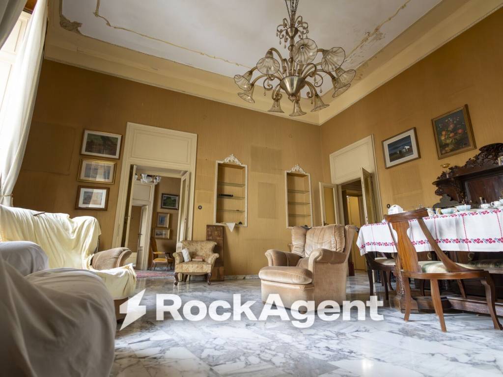 appartamento in vendita a Catanzaro in zona Centro Città