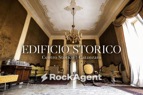 appartamento in vendita a Catanzaro in zona Centro Città