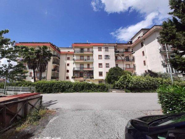 appartamento in vendita a Catanzaro in zona Gagliano