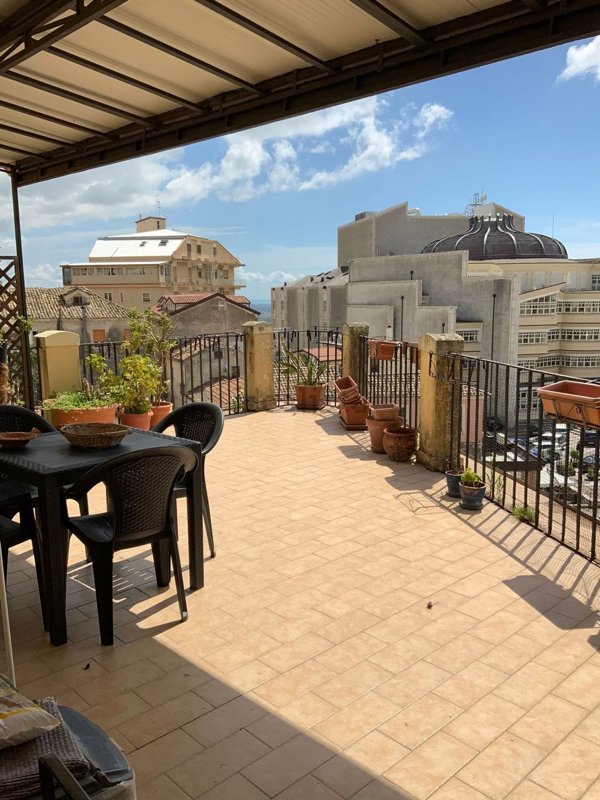 appartamento in vendita a Catanzaro in zona Centro Città