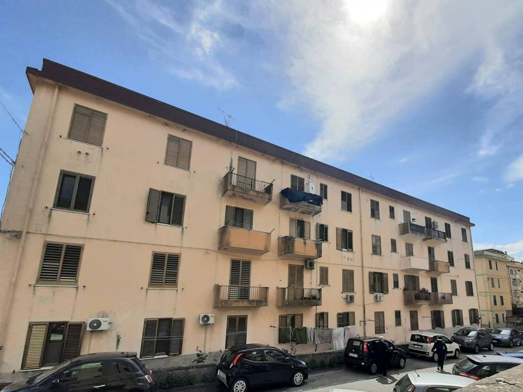 appartamento in vendita a Catanzaro in zona Centro Città