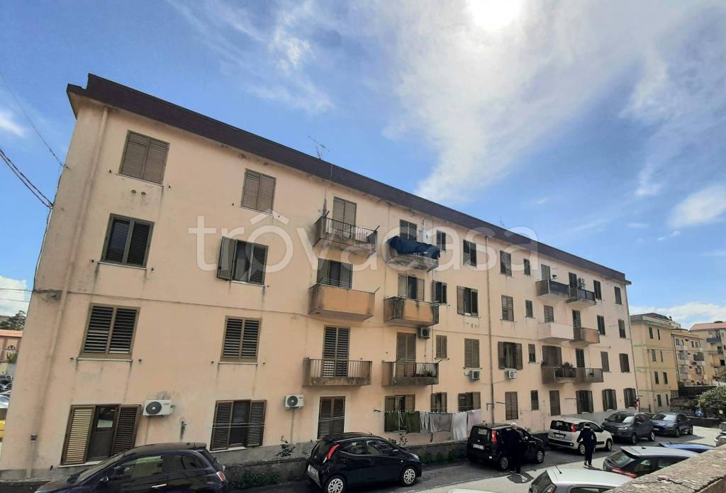 appartamento in vendita a Catanzaro in zona Pontepiccolo