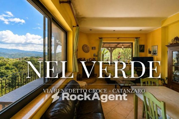appartamento in vendita a Catanzaro in zona Pontegrande
