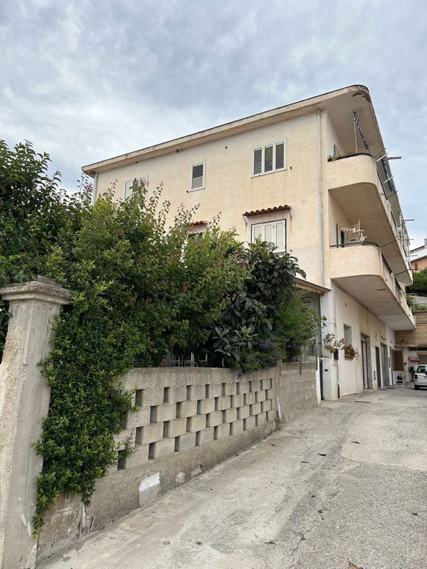 appartamento in vendita a Catanzaro in zona Catanzaro Lido