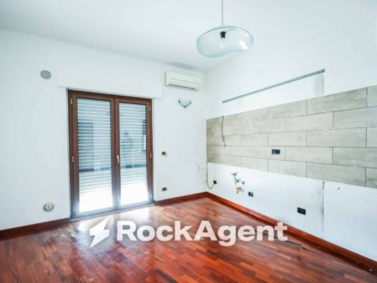 appartamento in vendita a Catanzaro in zona Siano