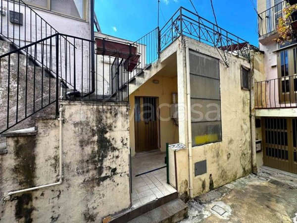 appartamento in vendita a Catanzaro in zona Gagliano