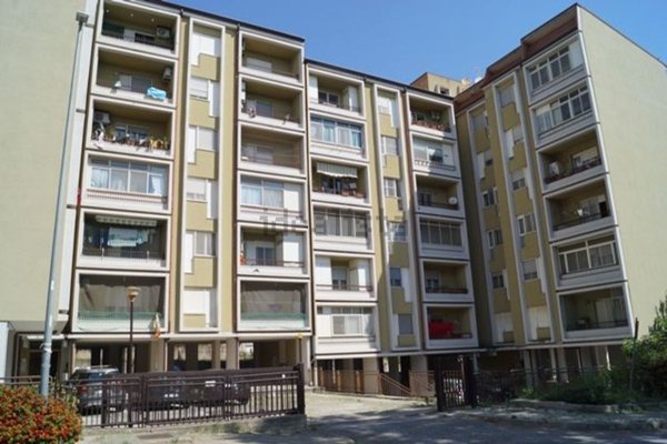 appartamento in vendita a Catanzaro in zona Catanzaro Lido