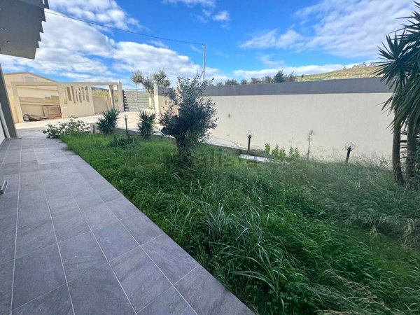 appartamento in vendita a Catanzaro in zona Catanzaro Lido