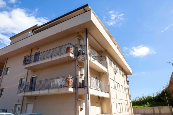 appartamento in vendita a Catanzaro in zona Catanzaro Lido