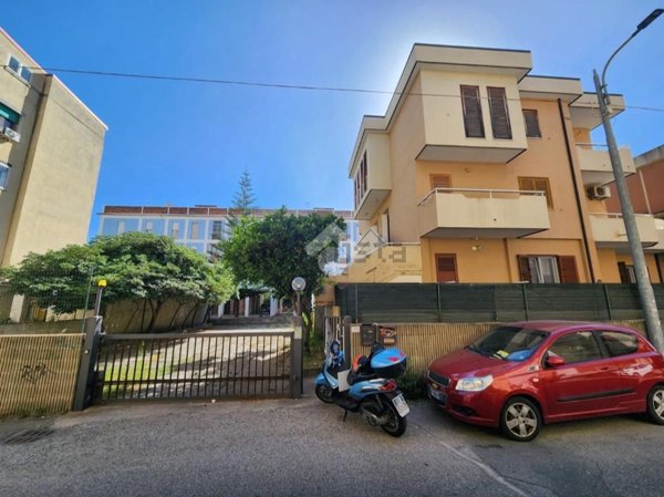appartamento in vendita a Catanzaro in zona Catanzaro Lido