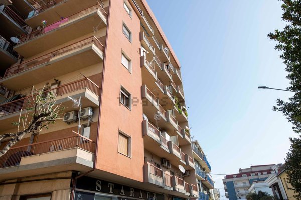 appartamento in vendita a Catanzaro in zona Catanzaro Lido