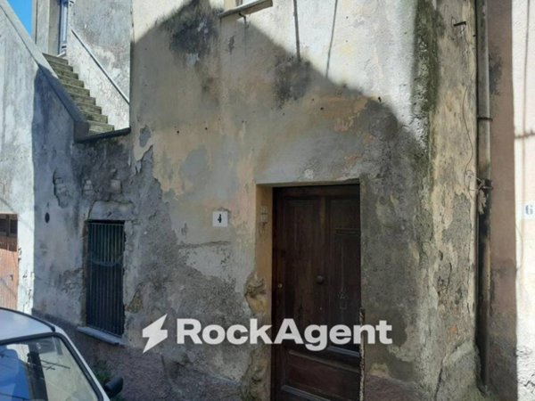 appartamento in vendita a Catanzaro in zona Gagliano