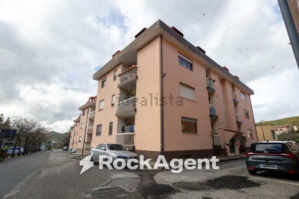 appartamento in vendita a Catanzaro in zona Santa Maria