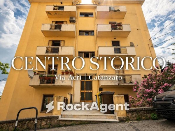 appartamento in vendita a Catanzaro in zona Centro Città