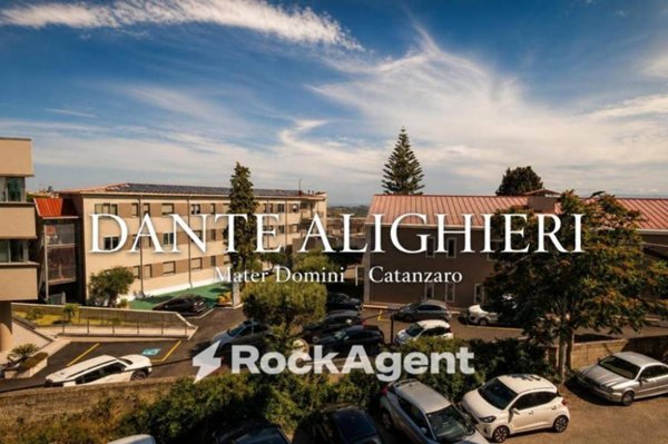 appartamento in vendita a Catanzaro in zona Mater Domini